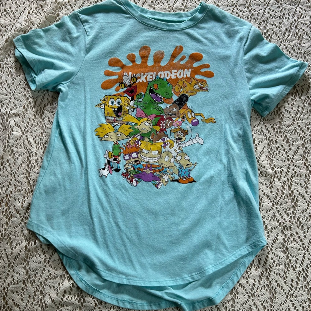 Women’s retro Nickelodeon graphic tee